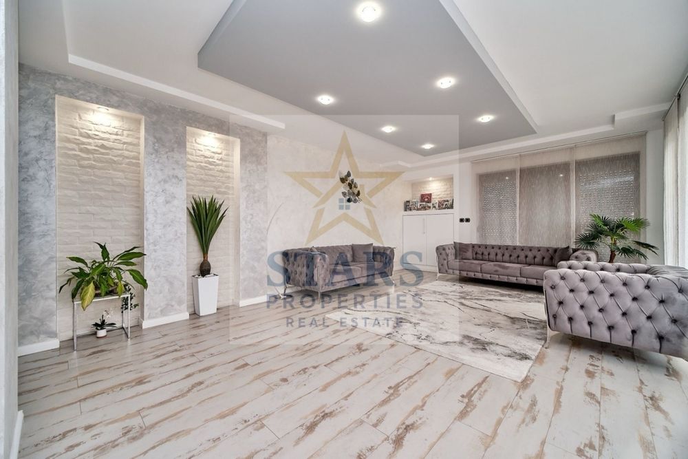 Продажба 4-стаен гр. Варна - м-т Ален мак 203m²