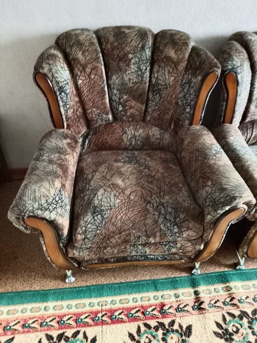Продажа дивана+2 кресла
