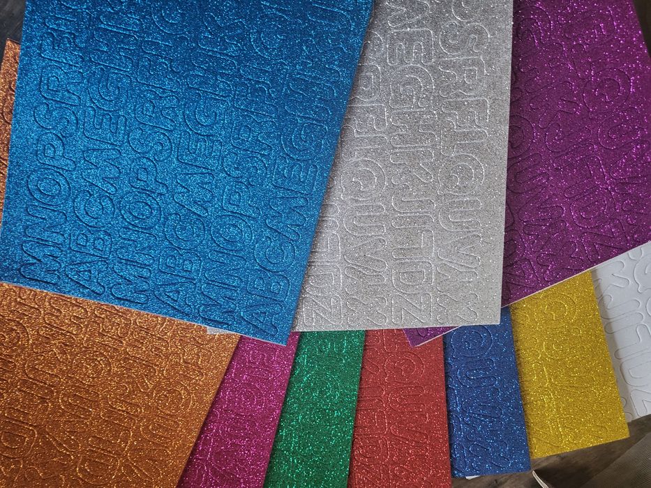 Буквы из глиттерного фоамирана