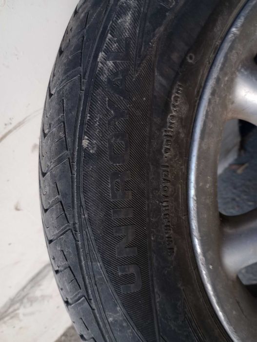 Продавам алуминиеви джанти с гуми 195/65/15