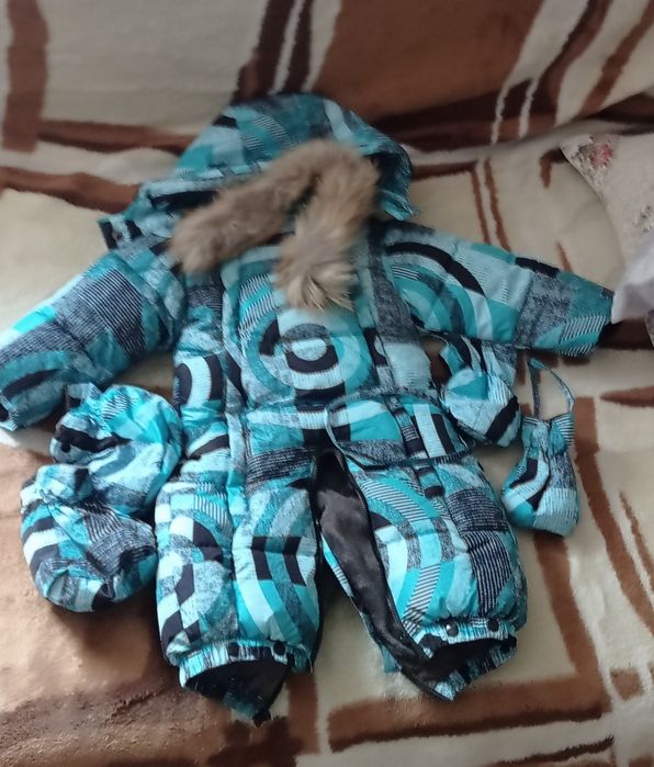 Детский зимний комбинезон