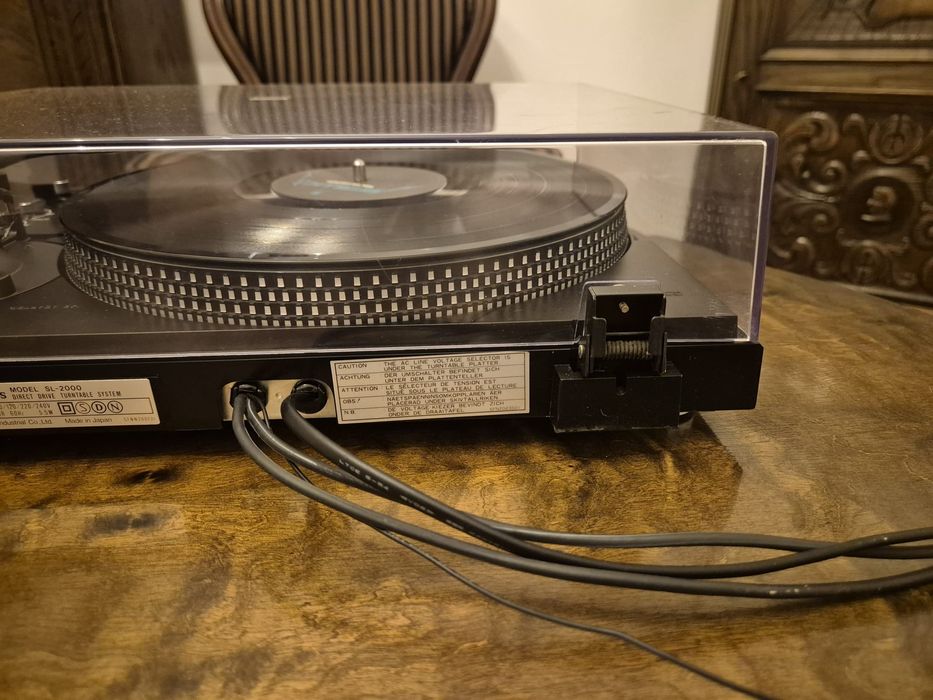 Technics SL2000 - pickup