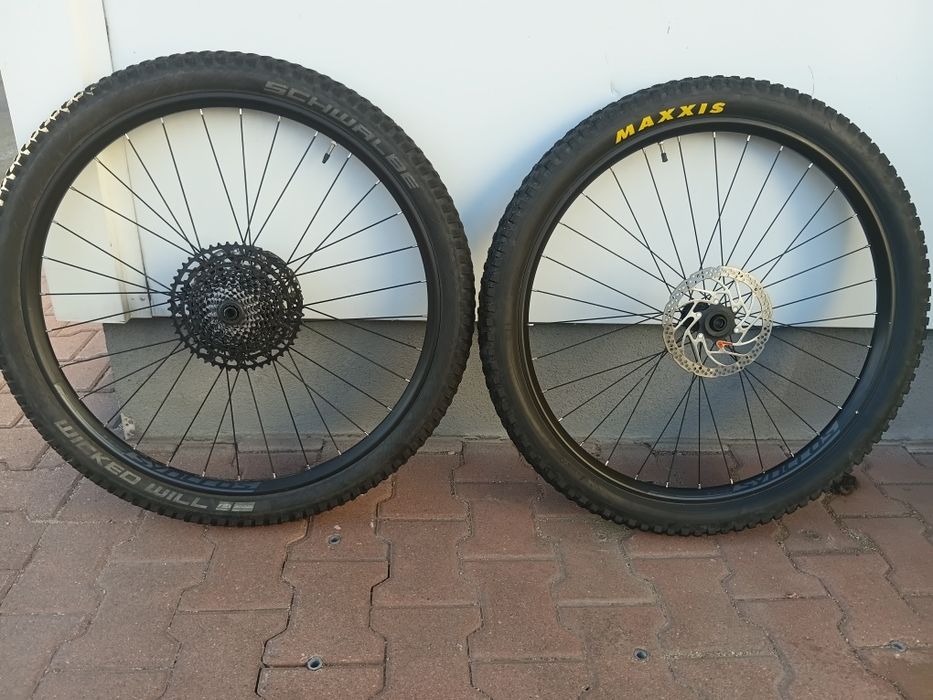 Roti complete pe 29