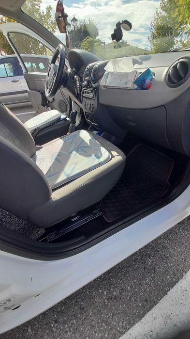 DACIA Sandero 2008 — imagine 4