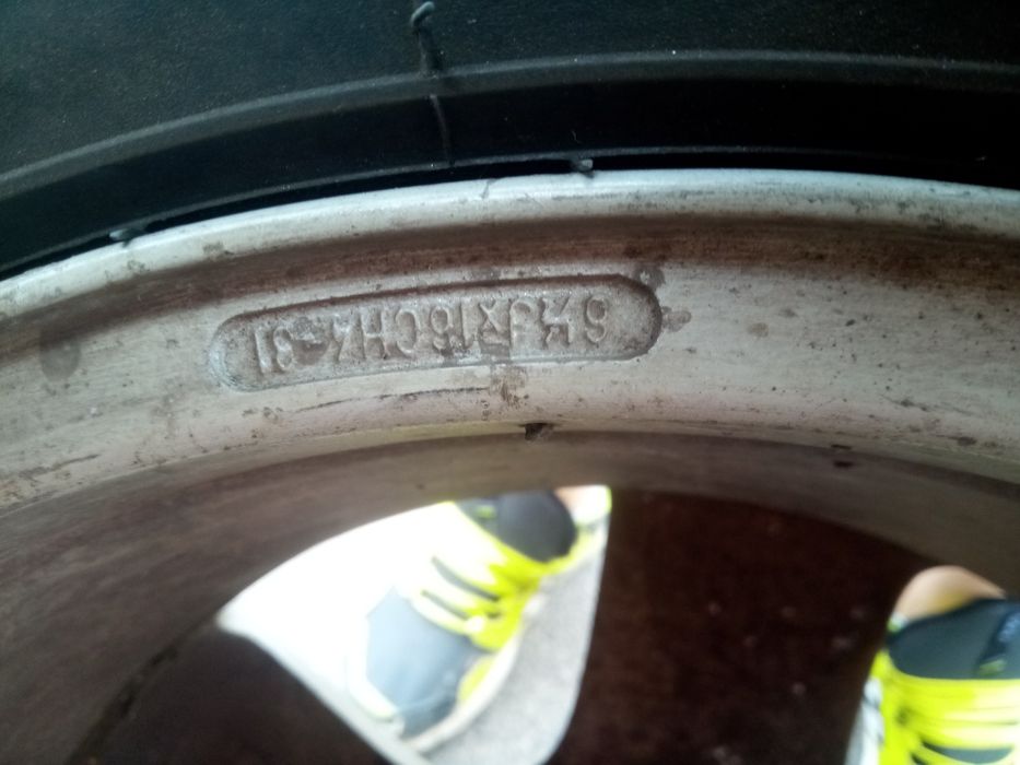 Vând 2 buc jante aliaj  Peugeot/ Citroen