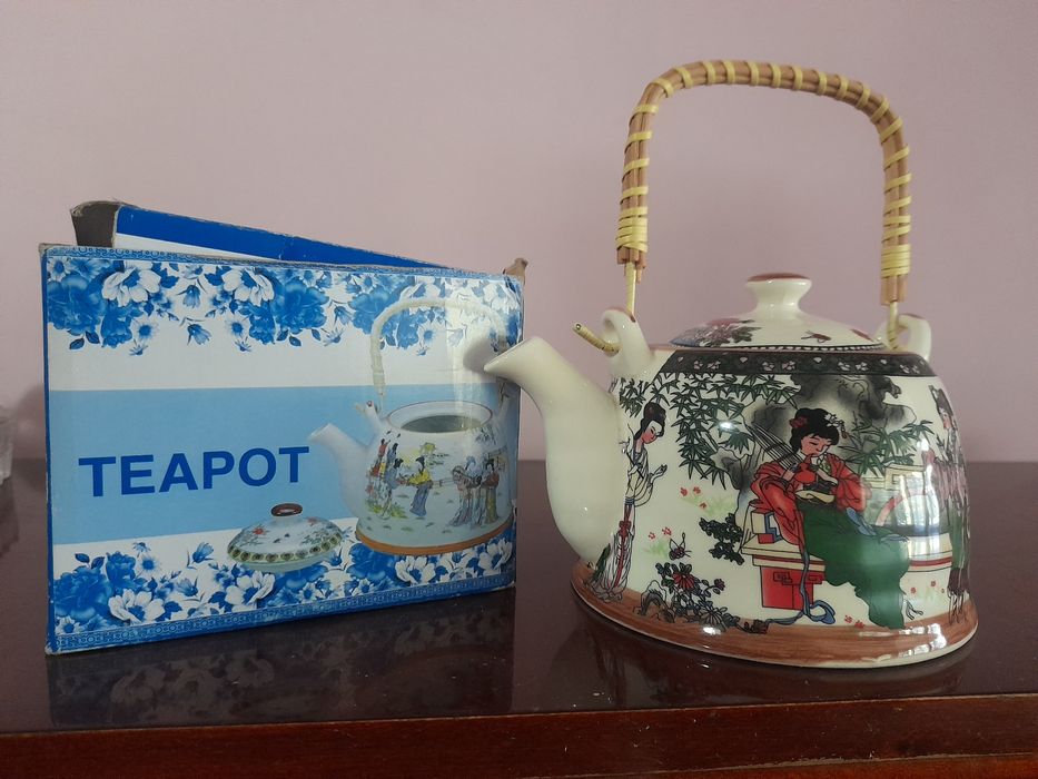 Посуда для сервировки