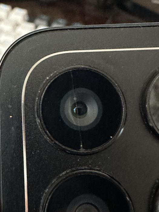 Продаю Срочно смартфон