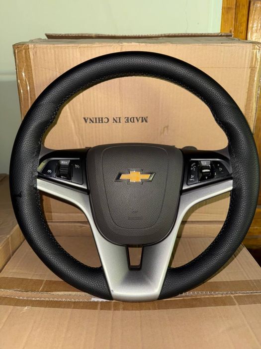 Продается Руль от кобальта с кнопками