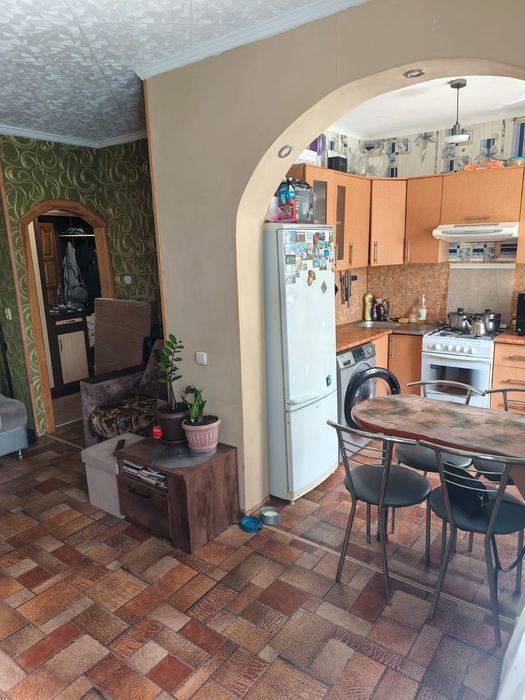Продам 2х.комнатную в районе 3й гор.больницы