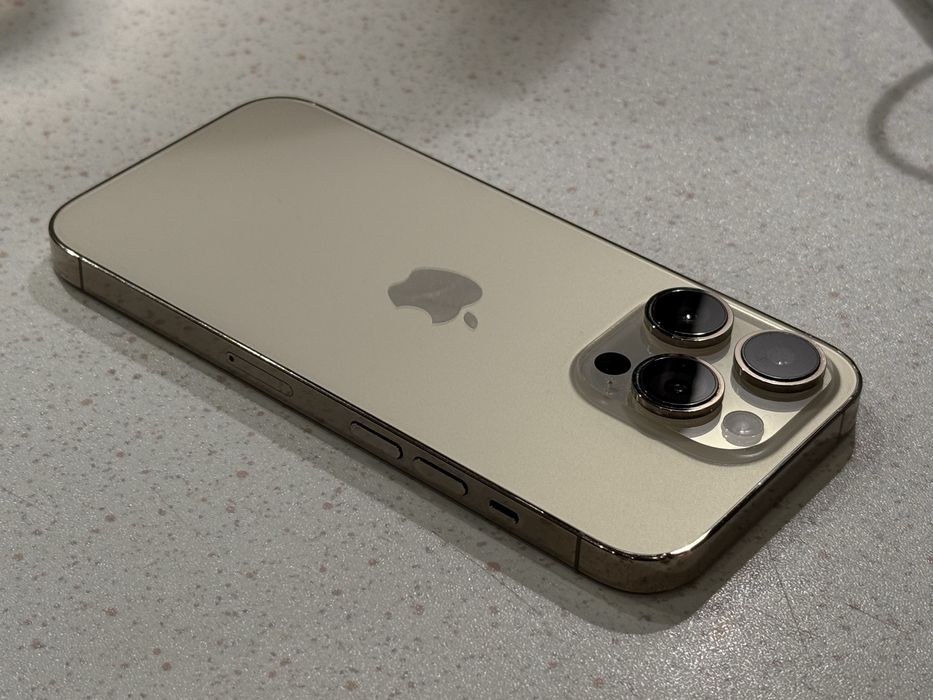 iPhone 14 Pro 256GB Gold – Отличен, 100% Батерия.