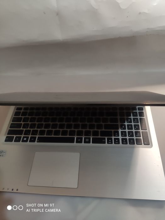 Продам ноутбук ASUS на разбор