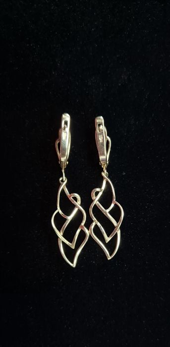 Золотые  серьги 585 проба