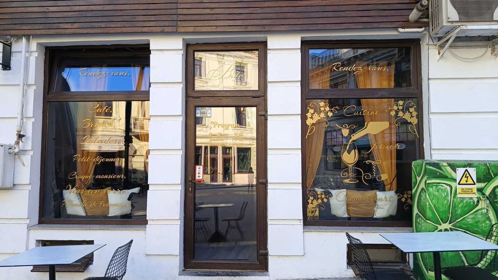 Stickere auto-moto / stickere calitate / preturi mici / stickere casa