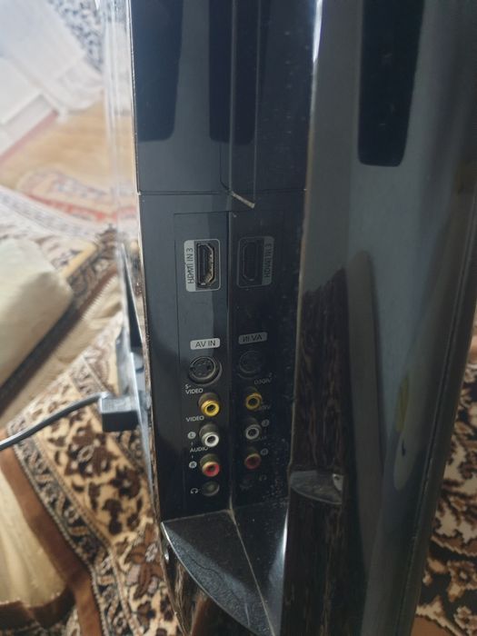 Продам телевизор Samsung 81см