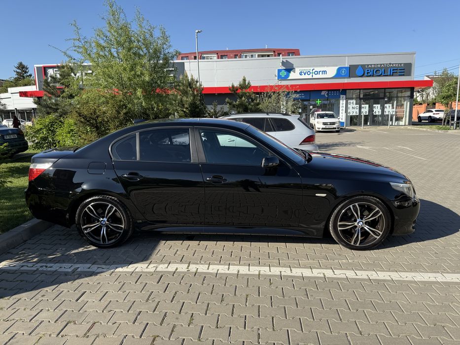 Proprietar - vand BMW Seria 5 523i E60