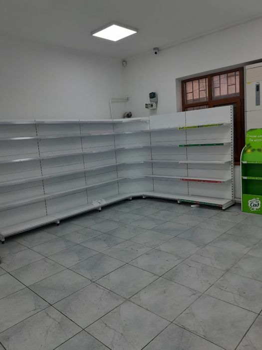 Продам оборудование для магазина