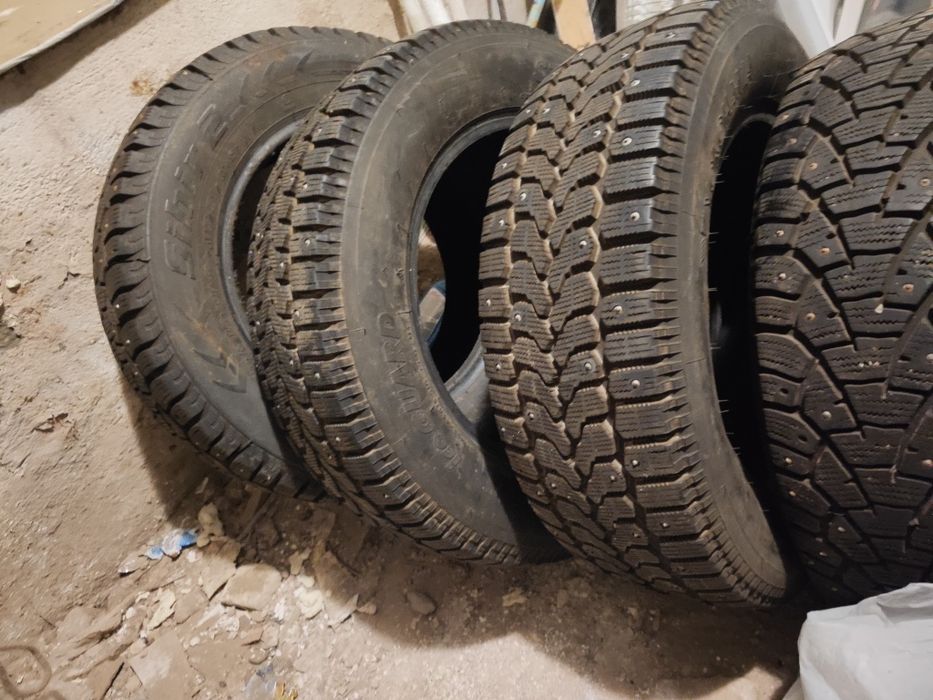 Продам резину на 15