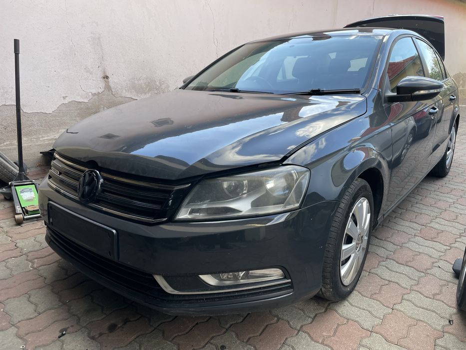 Dezmembrez vw passat b7 1.6 tdi CAY euro 5