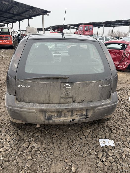 Opel Corsa C -1.2 16v -75ph .2005g на части