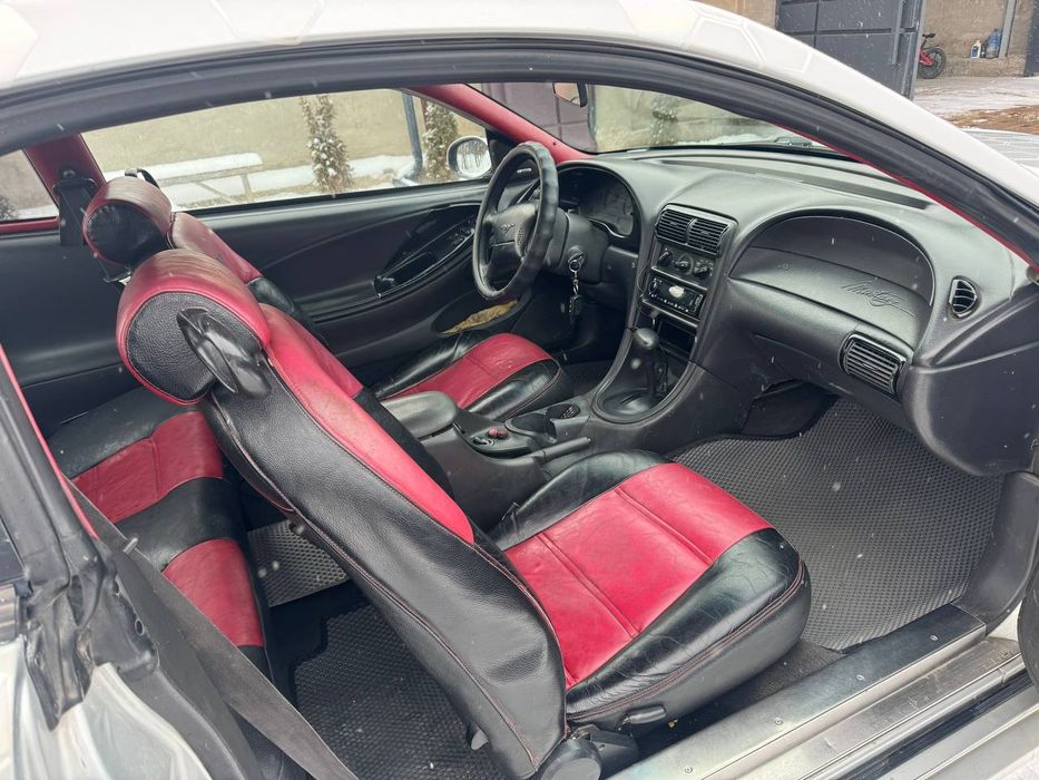 Продам Форд мустанг 1999 3.8 варианты