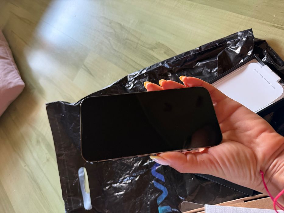 Телефон iphone13 pro