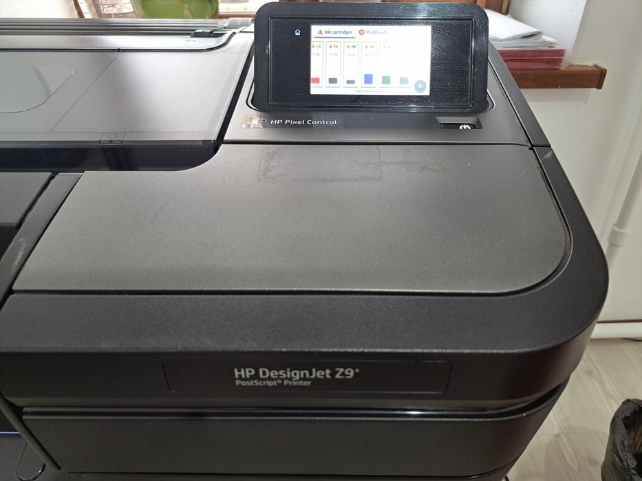 HP Designjet Z9 +