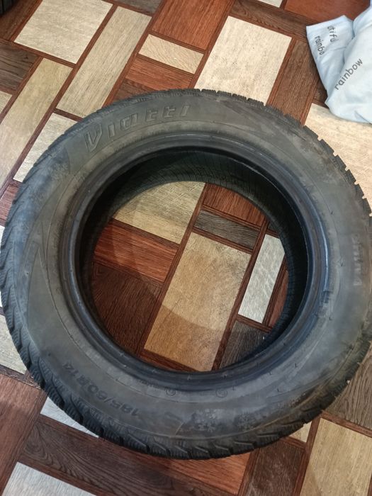 Продам авто шины зима