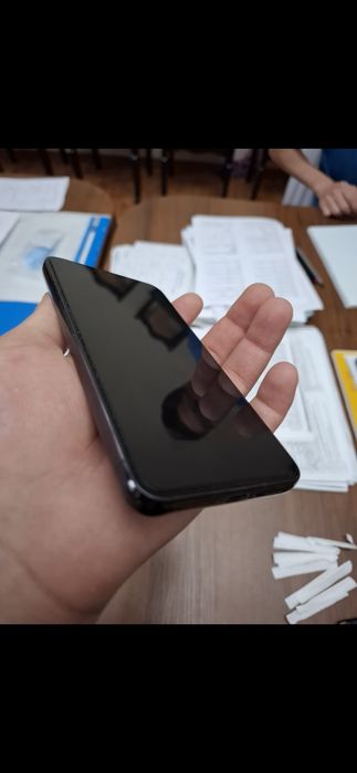 Samsung S23 продам