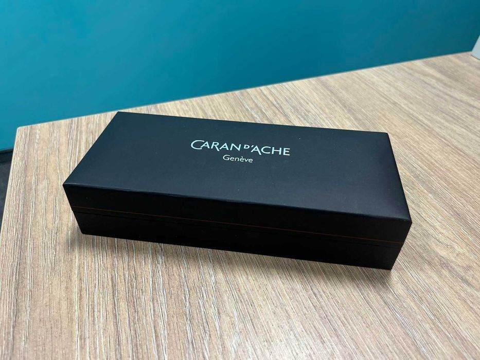 Химикалка Caran D'ache