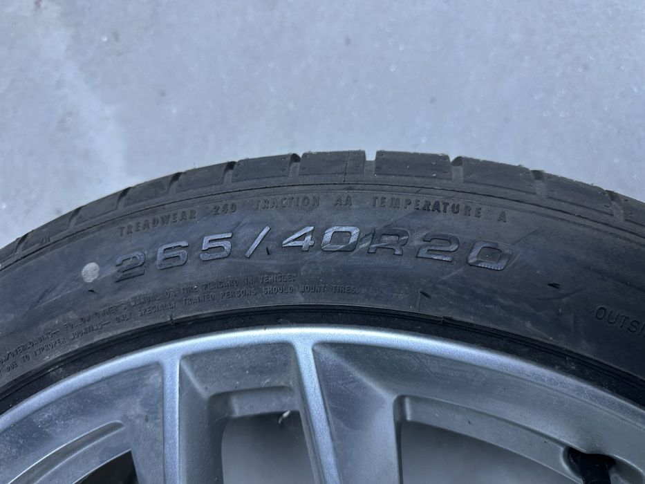 Джанти със гуми Audi A8 4H 265/40/20