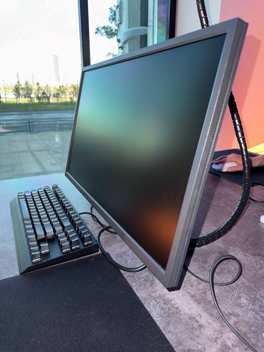 Продам мониторы,мышки,наушники