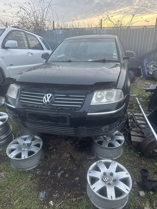 Dezmembrez volkswagen passat b 5