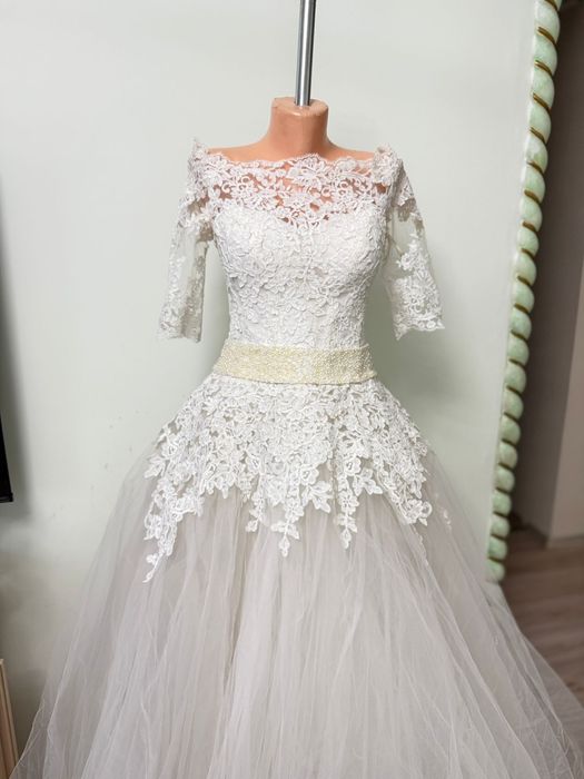 Свадебные платья