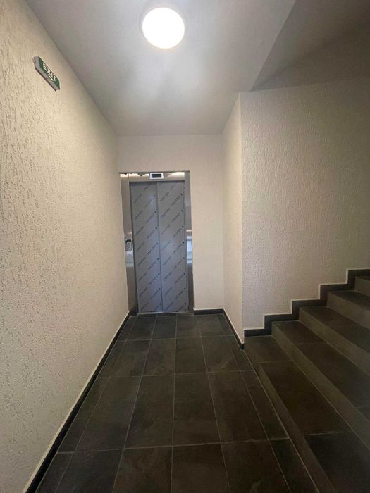 Продава се Тристаен апартамент в Търговище, Център - 100 кв.м за 1204 €/кв.м - Снимка #13