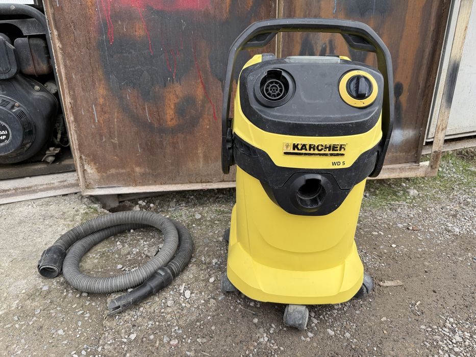 * Karcher WD 5 оригинал Италия в хорошем состоянии