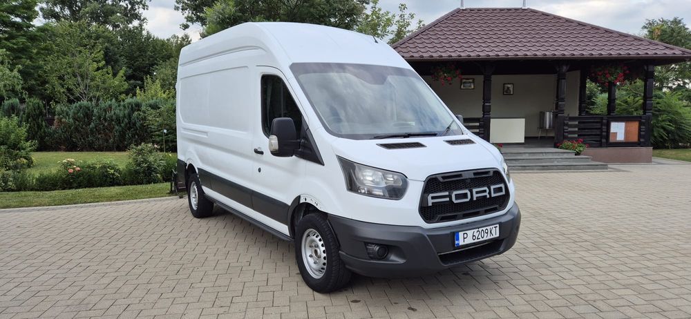Ford Transit din 2018 motor 2.0 Diesel cu AdBlue Euro 6 Volan pe dreapta înscris pe Bulgaria plătit vama