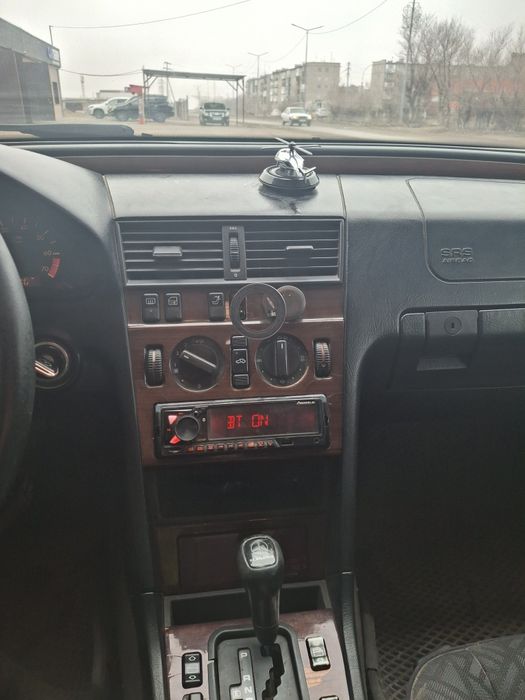 Мерседес С180 w202