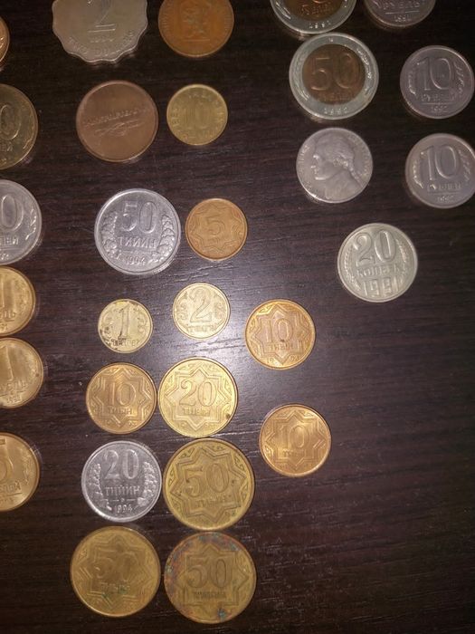 Разные монеты с 1971 года по 2000