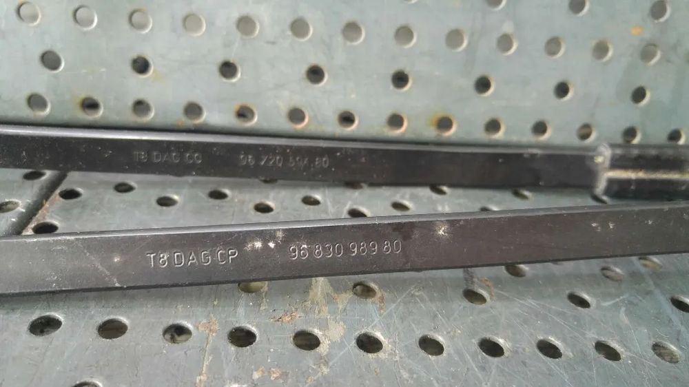 Set brate stergator parbriz peugeot 3008 1 0u 9672059480 9683098980