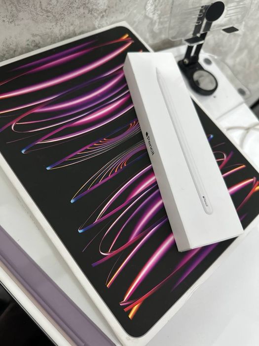 Ipad pro 12.9 6-generation