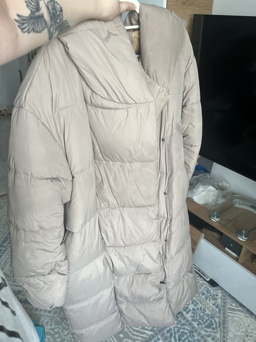 Продам зимнюю куртку, длинная