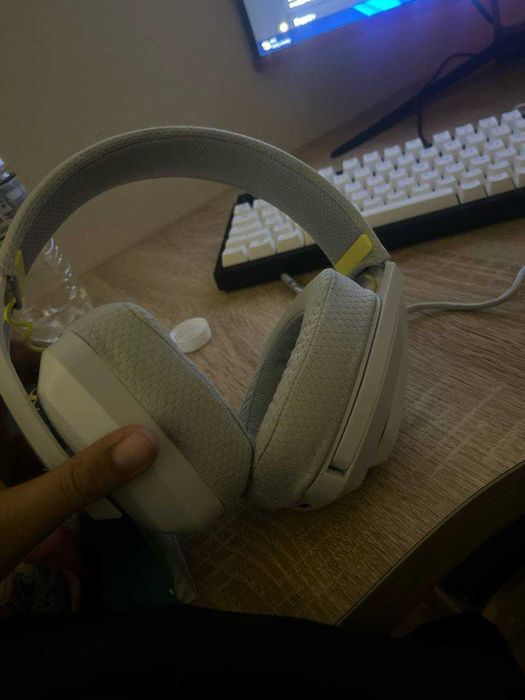 Наушники VGN VXE V1