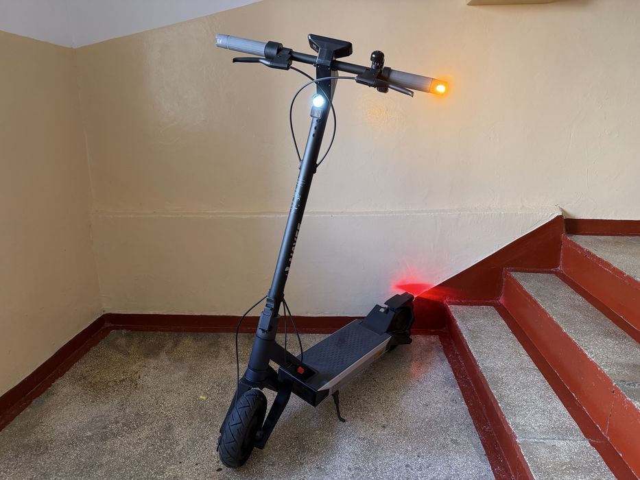 Trotineta electrica Navee S60