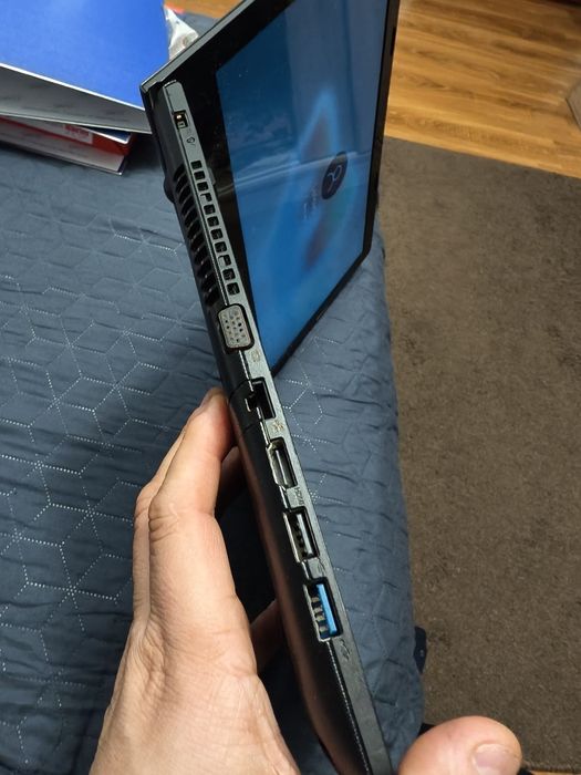 Laptop Lenovo G50-80 GPU dedicat Radeon R5 2gb