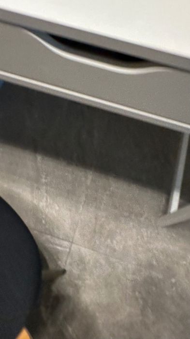 Бюро  Ikea 132*60 см.