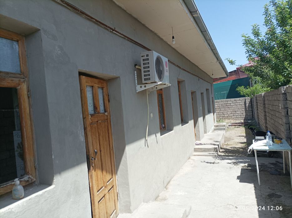 2 honali uy ijara uchun Bektemirda