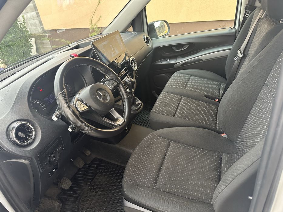 vând vito -89000 km reali,curat si ingrijit,euro 6,