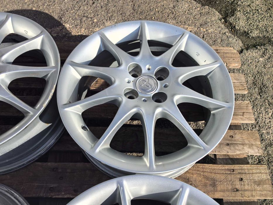 16 цола 4 х 100 мм ТОйота / Кия / Хюндай - 6 Инча / ЕТ 45