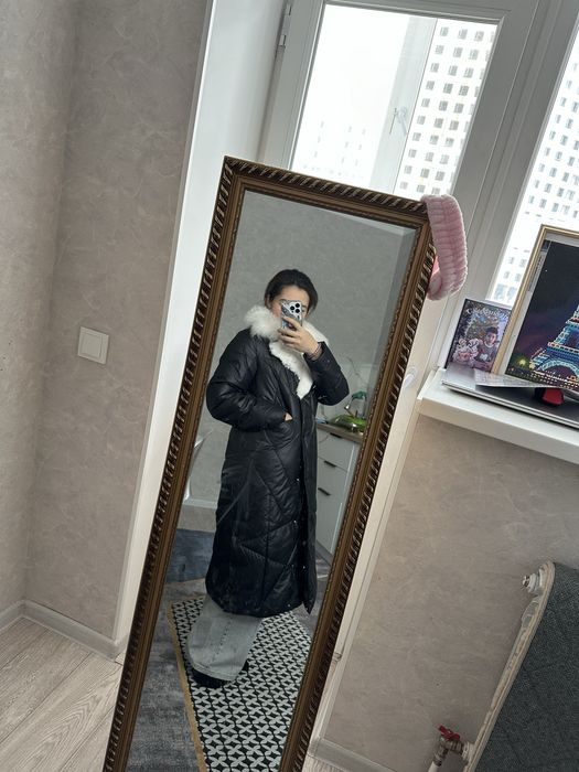 Продаю куртку зимняя очень теплая