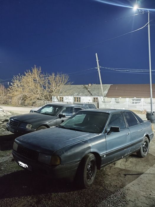 Продам Ауди 80 б3 на карбюраторе